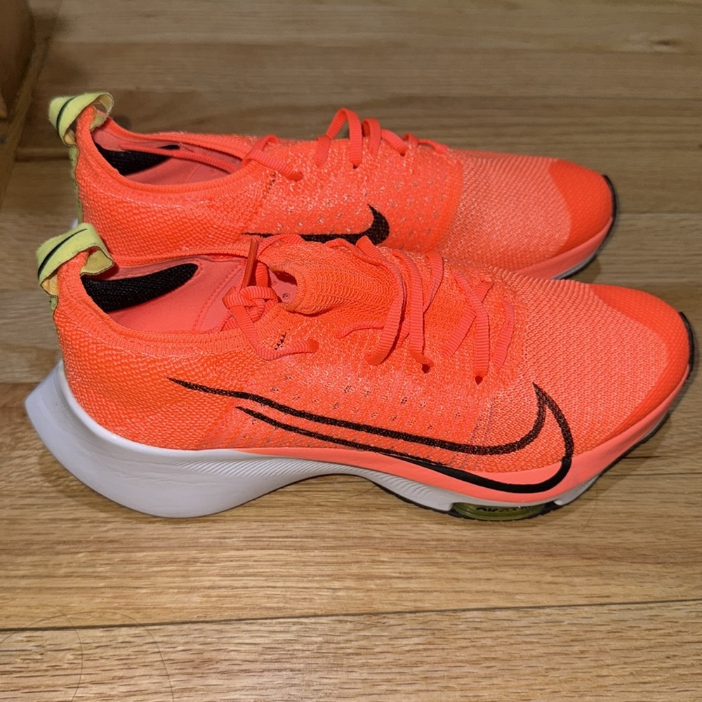 Nike Air Zoom Tempo running sneakers